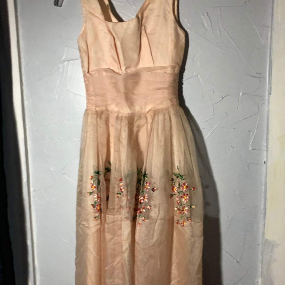 Vintage Union Label Size 5 Light Peach Dress